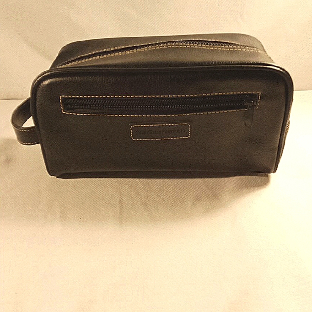 Perry Ellis portfolio men's travel bag black
